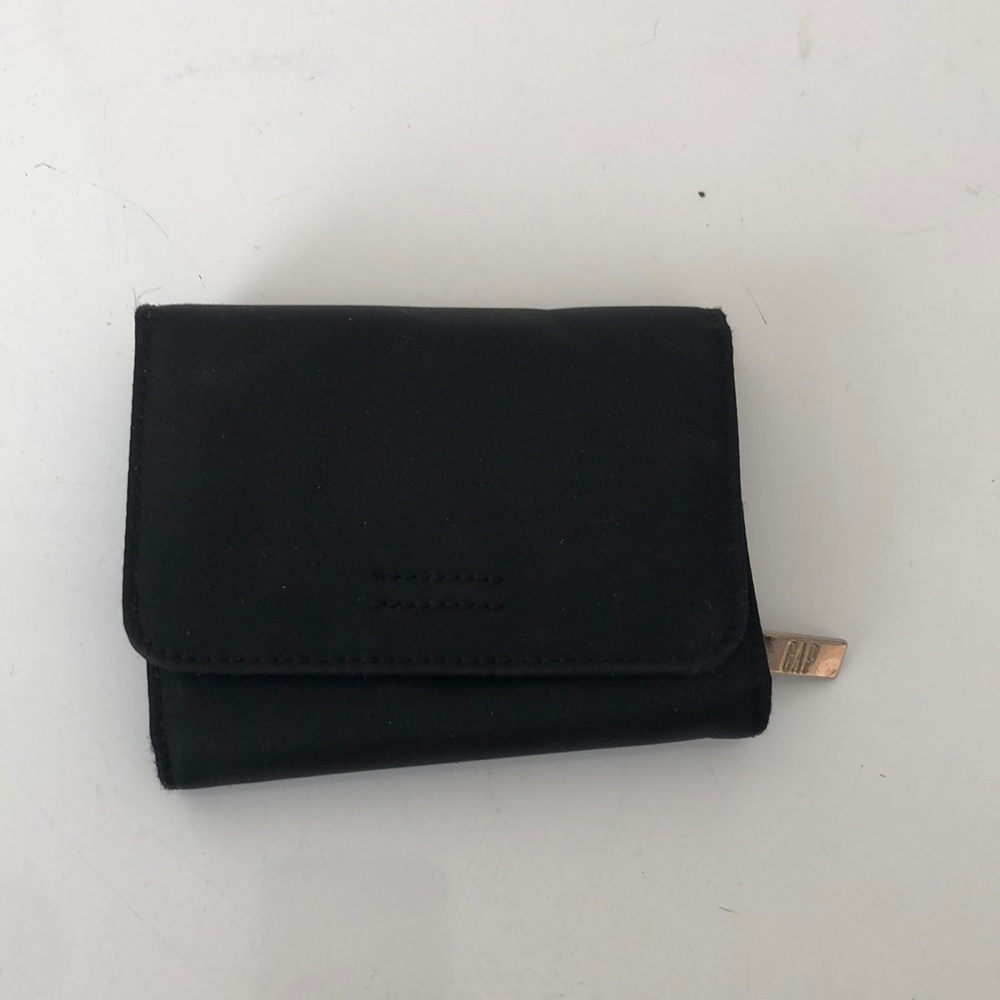 💰 Vintage Gap nylon wallet